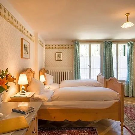 Hotel Historic Falken Wengen