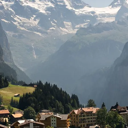 Szálloda Historic Falken Wengen