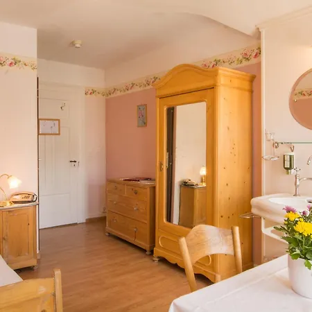 Historic Falken Otel