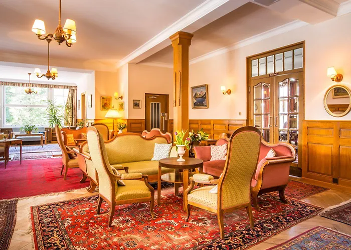 Hotel Historic Falken Wengen