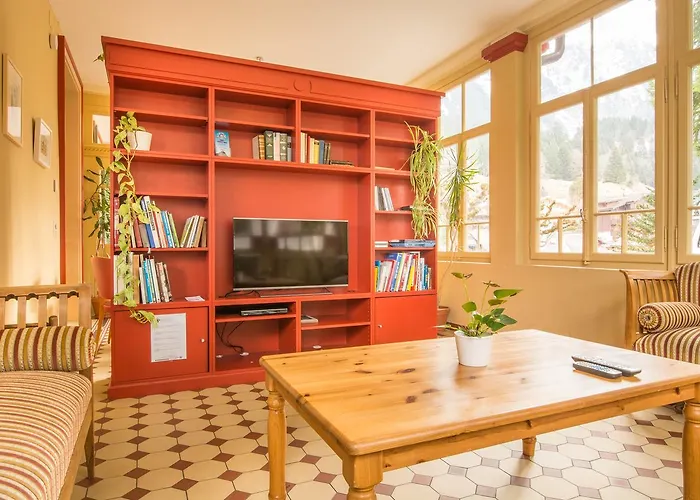 Hotel Historic Falken Wengen