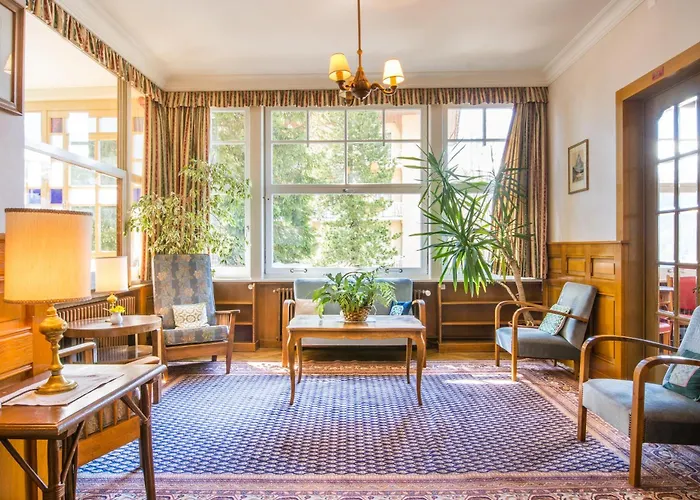 Hotel Historic Falken 3*